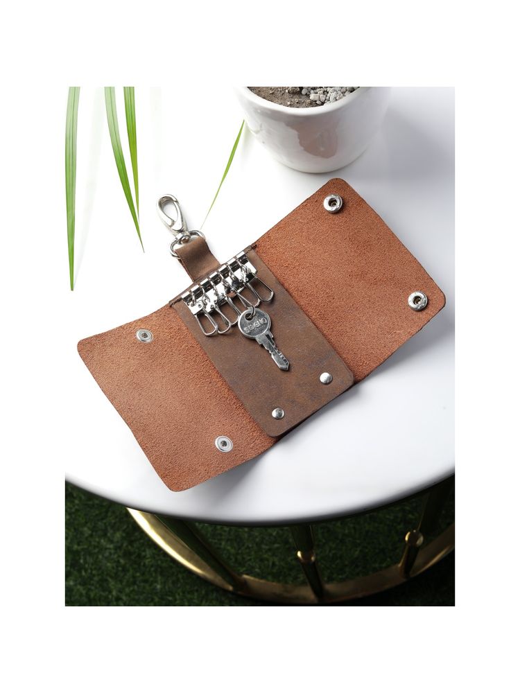 Aditi Wasan Vintage Brown Keyholder-picture-15