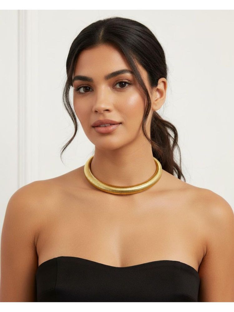 Shopsiiri Staple Statement Necklace: Gold-image-2