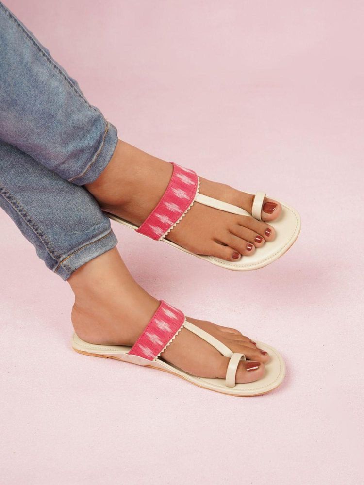 The Madras Trunk Women Flat Kolhapuri in pink-image-27