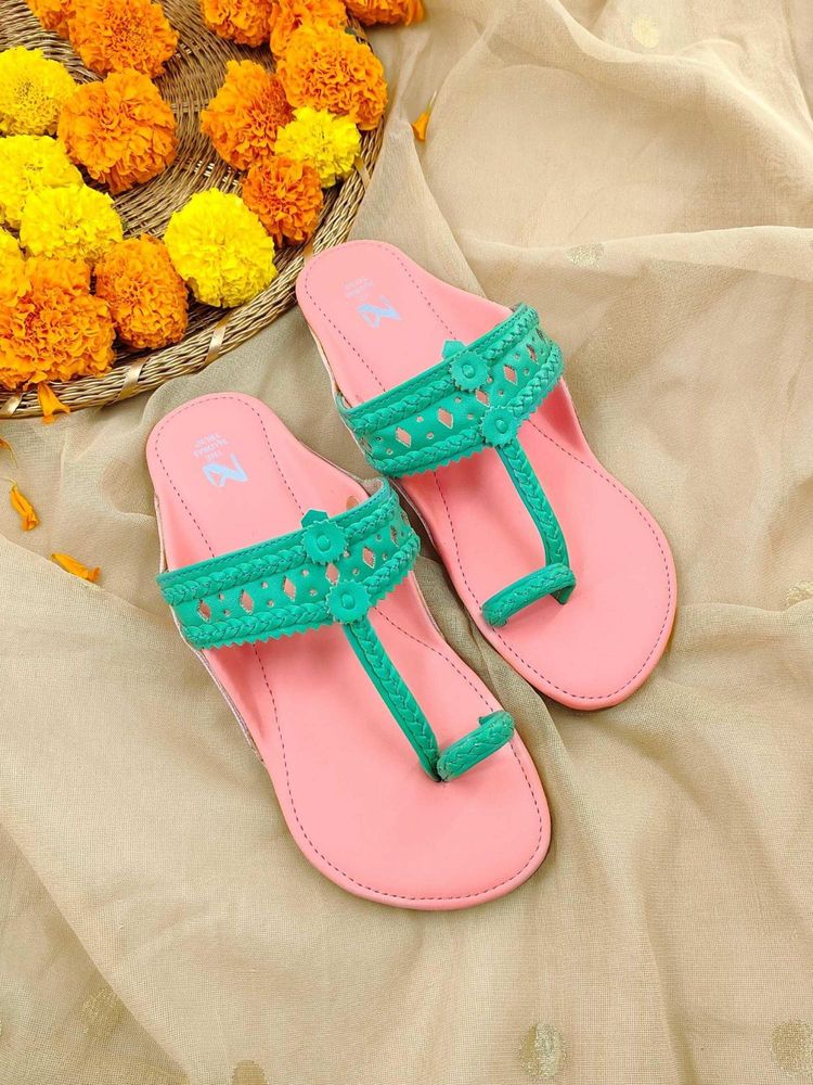 The Madras Trunk Women Kolhapuri in Green-picture-10