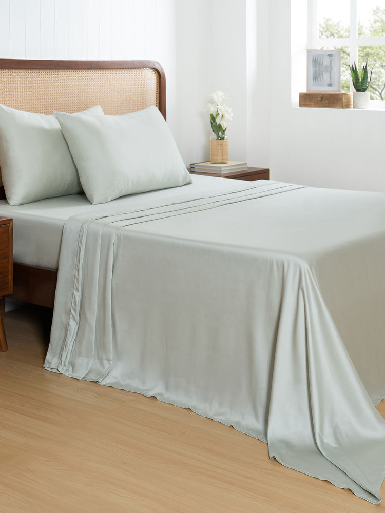 Maspar Tencel Green Solid 400 TC Bedsheet with 2 Pillow Covers (King)-image-38