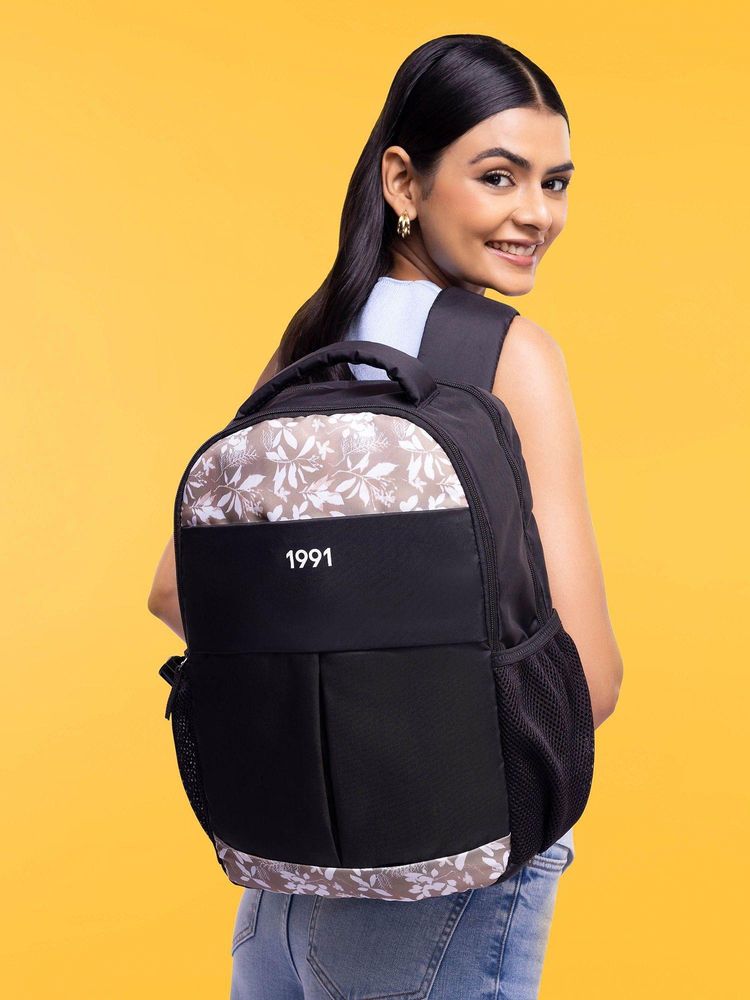 Zouk Beige Women Classic Backpack-picture-13