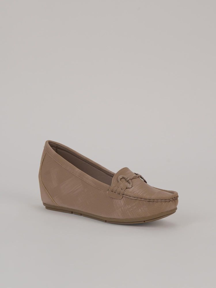 SCENTRA Women Tan Loafers-image-26