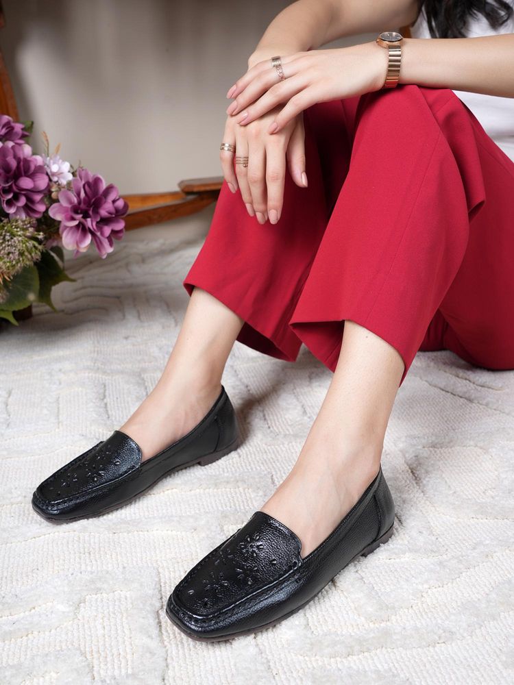 Dollphin Leather Women Loafers - Black-image-44