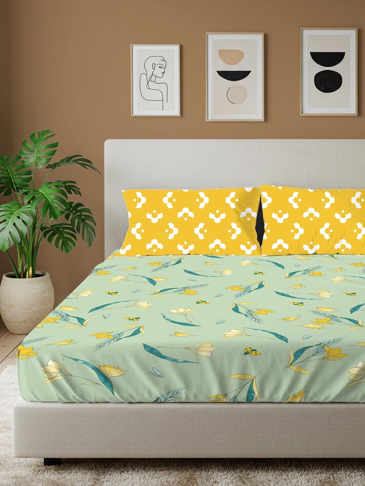 Urban Space Sprinkle soft green Cotton Bedsheet with 2 Pillow Covers-image-41