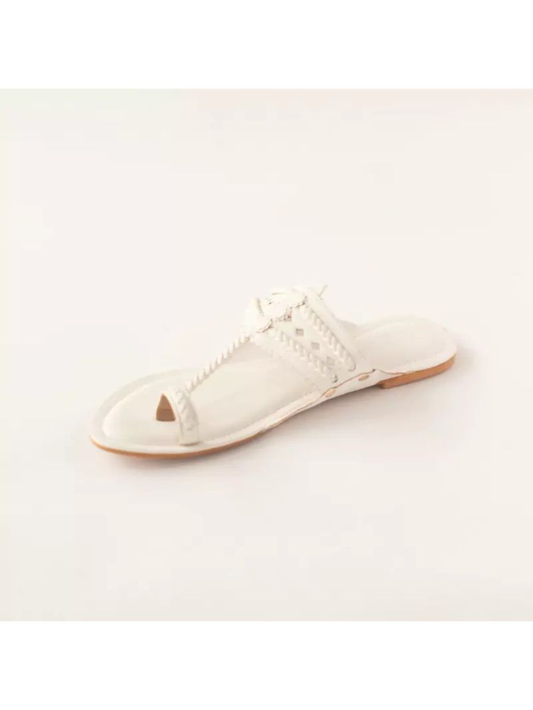 AUZORI Women French Vanilla White Kolhapuri - White-picture-16