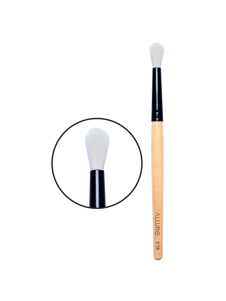 Allure Blending Brush (eye Brush C-19 )-image-10