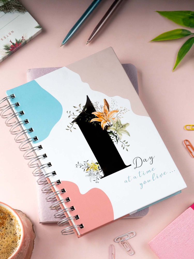 THE ZAPPY BOX 1 Day At A Time Planner-picture-34
