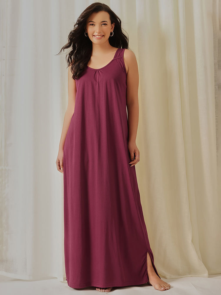 Clovia Women Wine Cotton Blend Nighty-picture-14