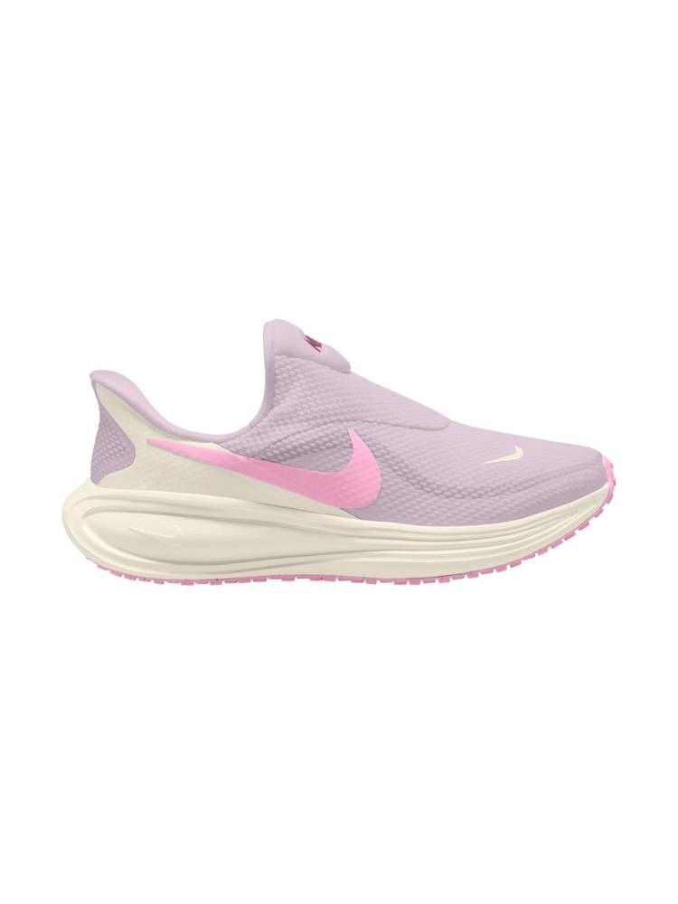 Nike Women's Revolution 8 Easyon Running Shoes