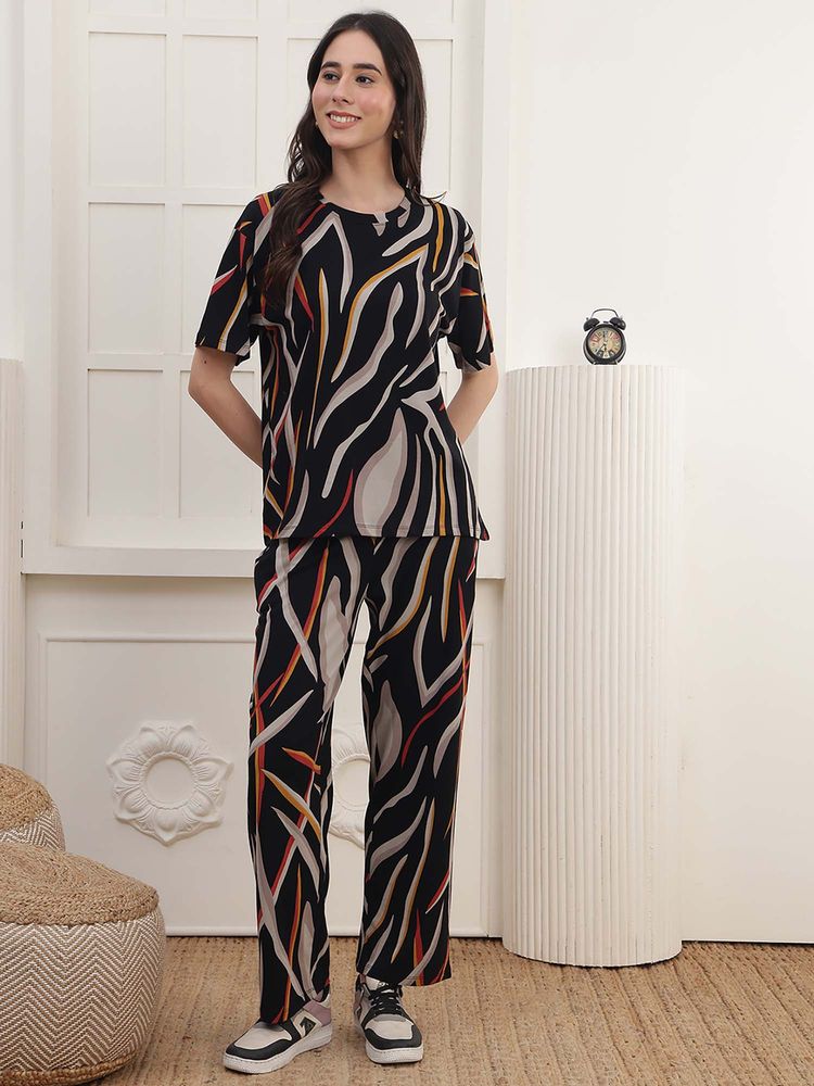 Kanvin Women Black Printed T-shirt and Pyjama-picture-29