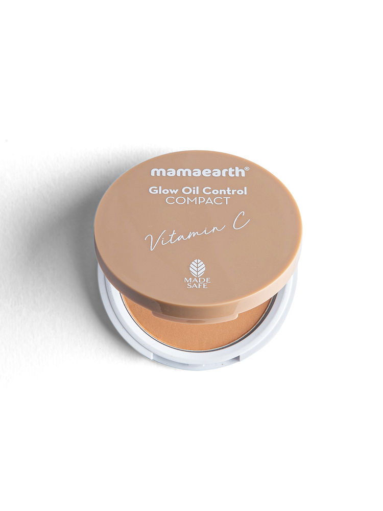 Mamaearth Glow Oil Control Compact SPF 30 With Vitamin C & Turmeric-picture-12