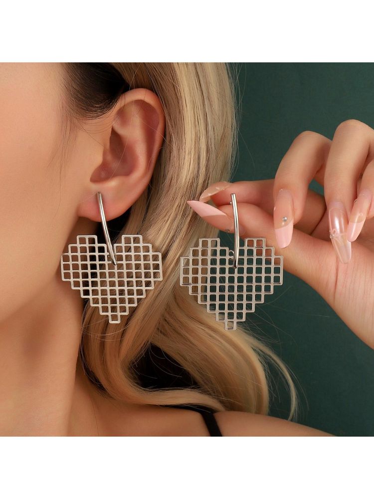 Salty Check Heart Luxury Silver Drop Earrings-image-14