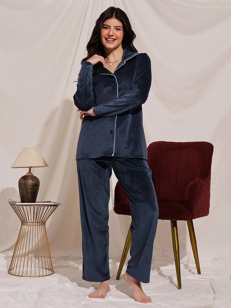 Clovia Button Down Shirt And Pyjama Navy Blue - Velour-picture-23