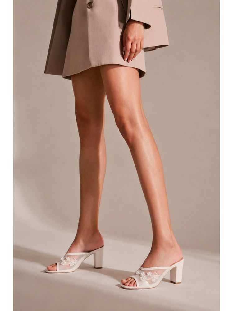 SCENTRA Womens White Block Heels-image-0
