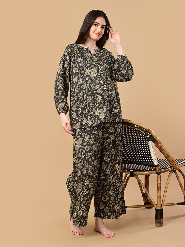 The Mom Store Green Floral Regular Fit Kurta and Pant-picture-18
