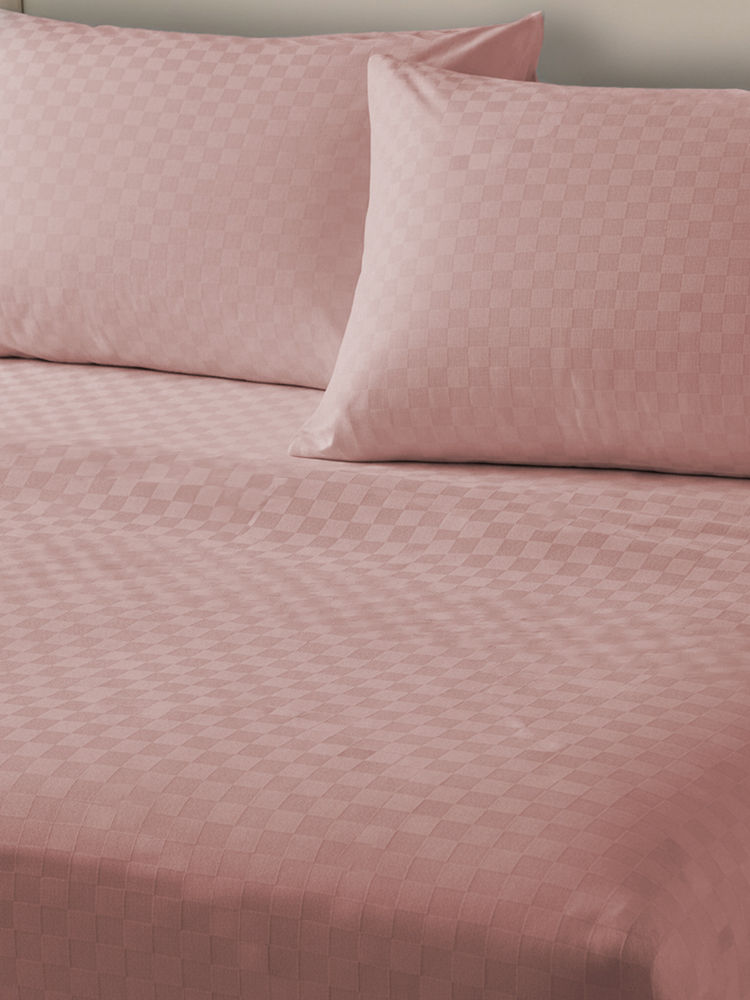 Urban Space Pink Cotton 300TC Bedsheet with 2 Pillow Covers (King)-image-45