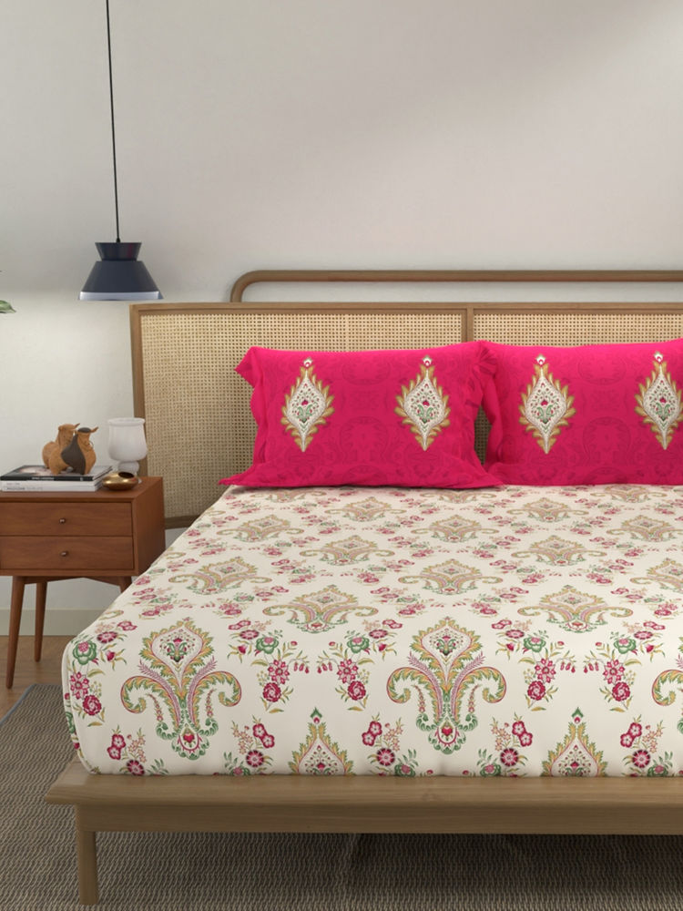 Urban Space White Motif Cotton Bedsheet with 2 Pillow Covers (King)-picture-45