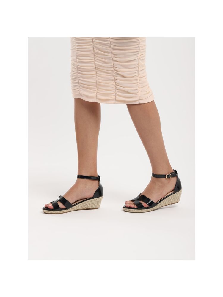 Truffle Collection Black Solid Wedges-picture-36