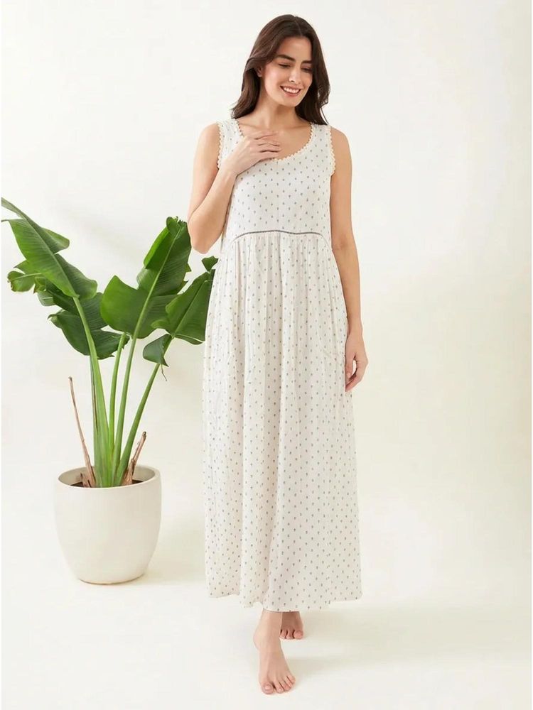The Kaftan Company Meadow Lace White Nightgown-picture-35