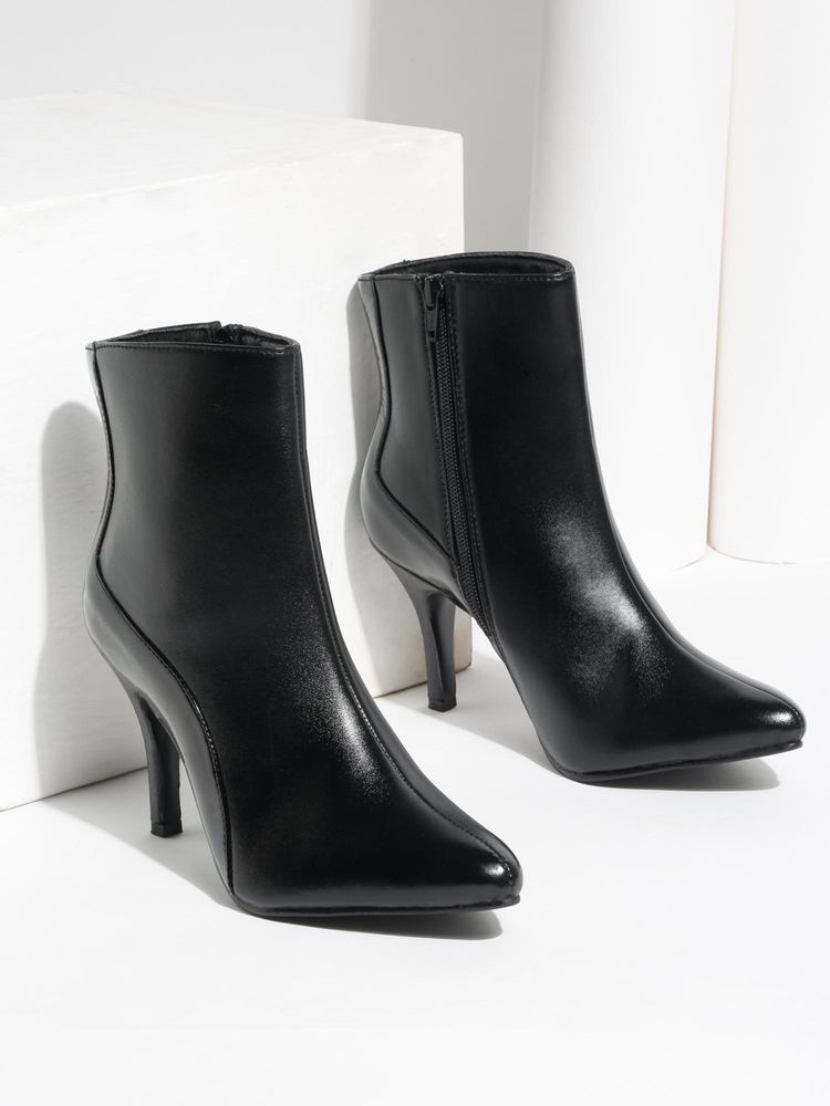 VALIOSAA Women Black Casual Boots-picture-33