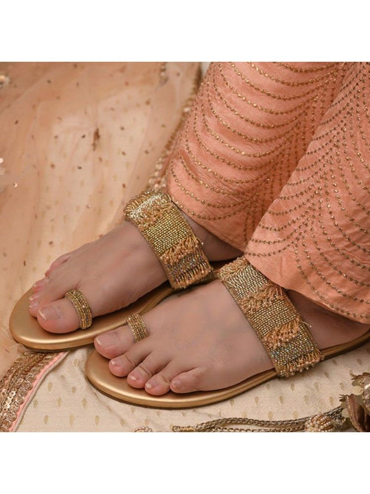 Coral Haze Kimaya Gold Kolhapuris-picture-28