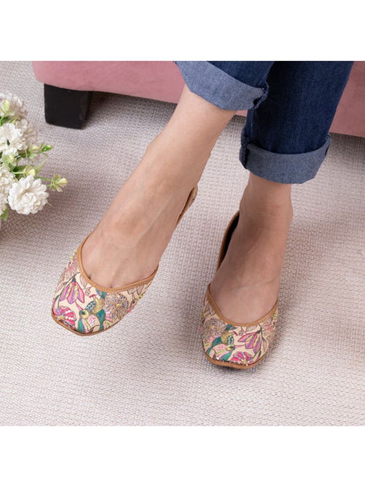 Coral Haze Wink Multi-Color Juttis-image-18