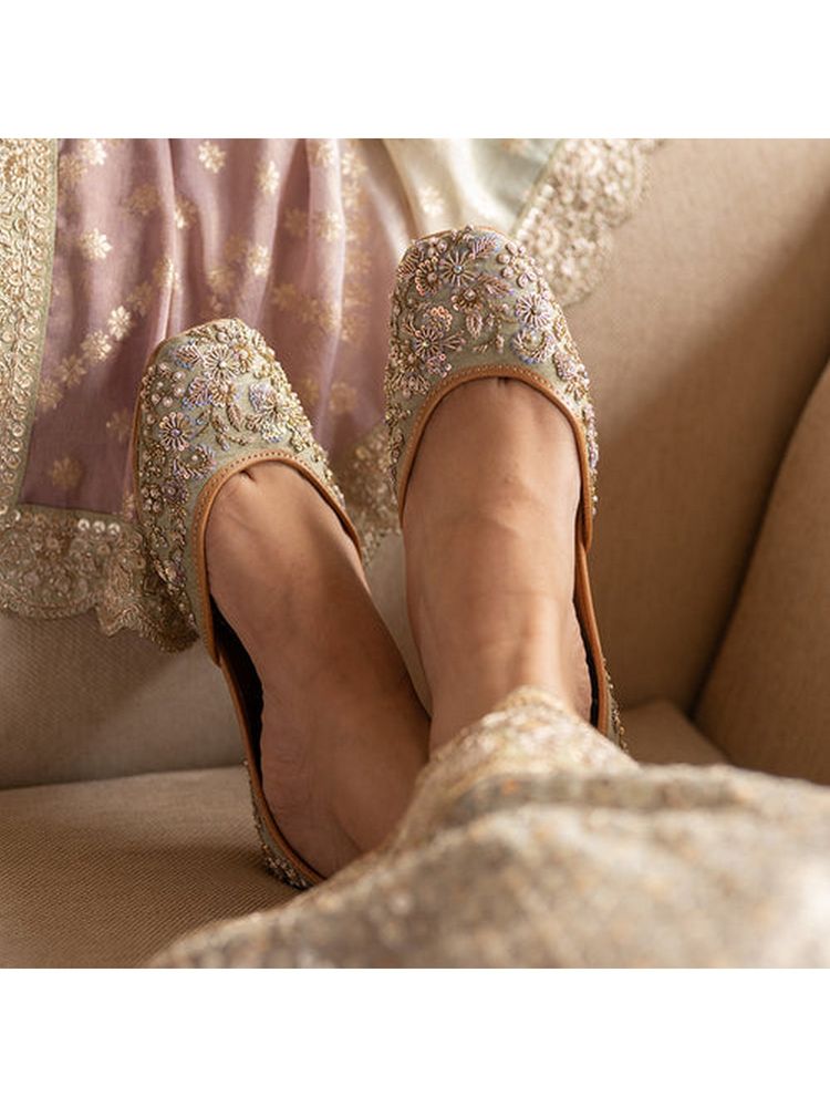 Coral Haze Haseen Women Blue Juttis