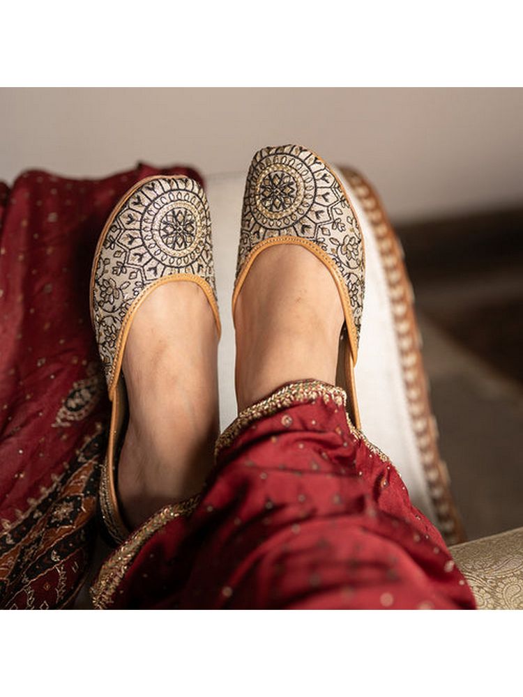Coral Haze Khubani Women Beige Juttis-picture-13