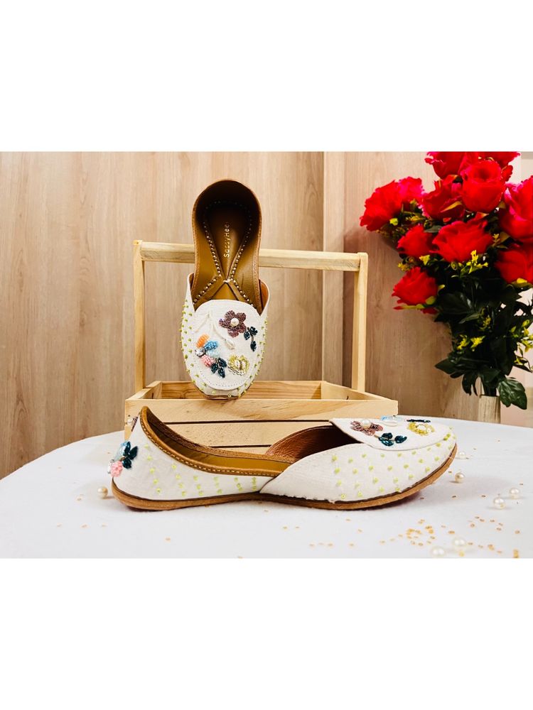 SassyHeer Weekend Vibes Off White Embellished Juttis-image-25