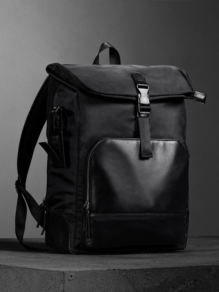 WROGN Frontline Backpack - Black-picture-16