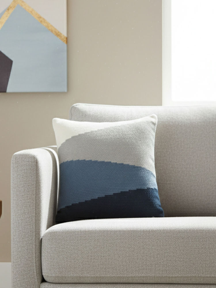 PLUCHI Cozy Kaleidoscope Blue Cotton Knitted Cushion Cover (16 x 16 Inches)