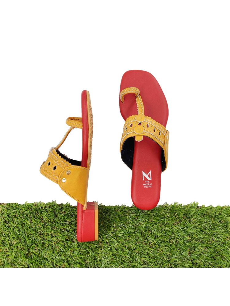 The Madras Trunk Solid Red Kolhapuris