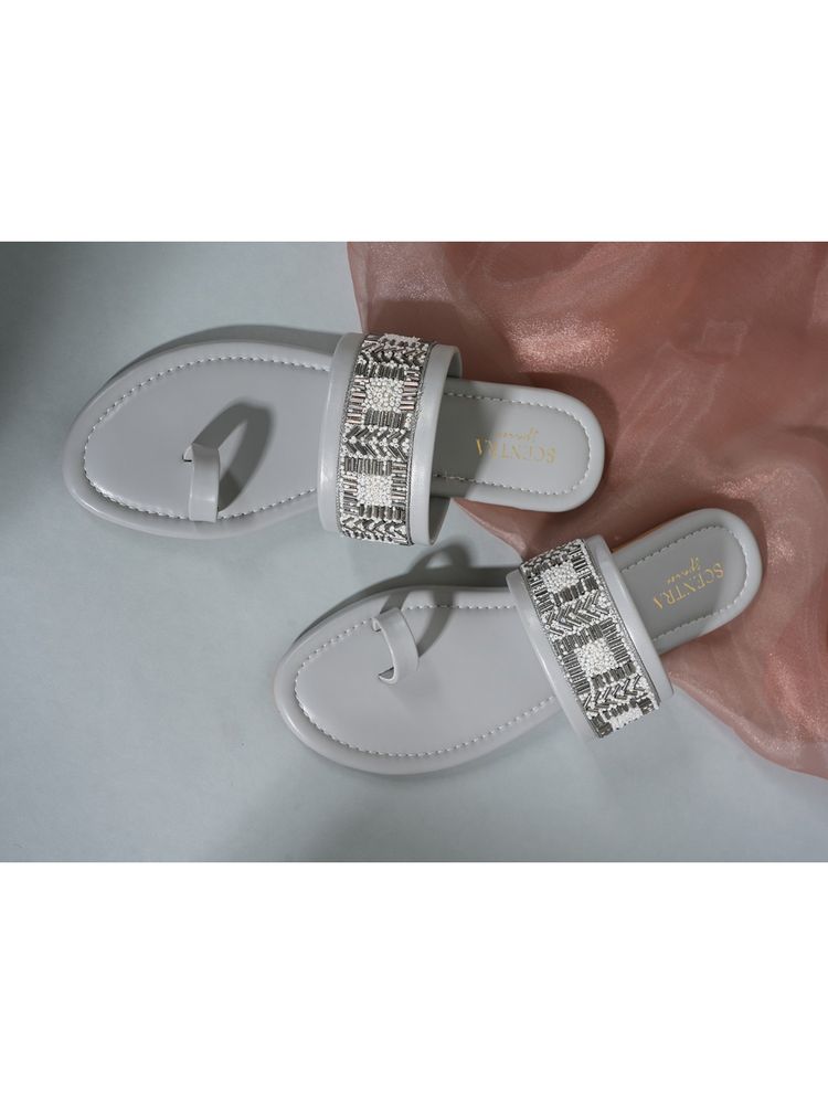 SCENTRA Zarina Grey Kolhapuris-picture-22