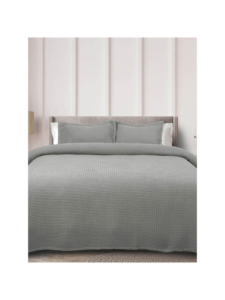 Rosara Home Grey Solid Waffle Queen Bed Cover with 2 Pillow Covers-image-3