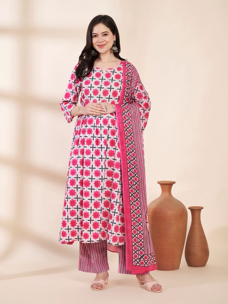 Secret Wish Pink Cotton Maternity Kurta with Trouser & Dupatta-image-9