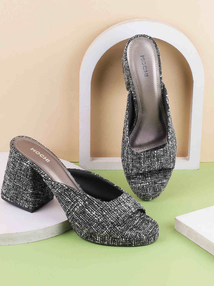 Mochi Women Grey Casual Heels-image-20