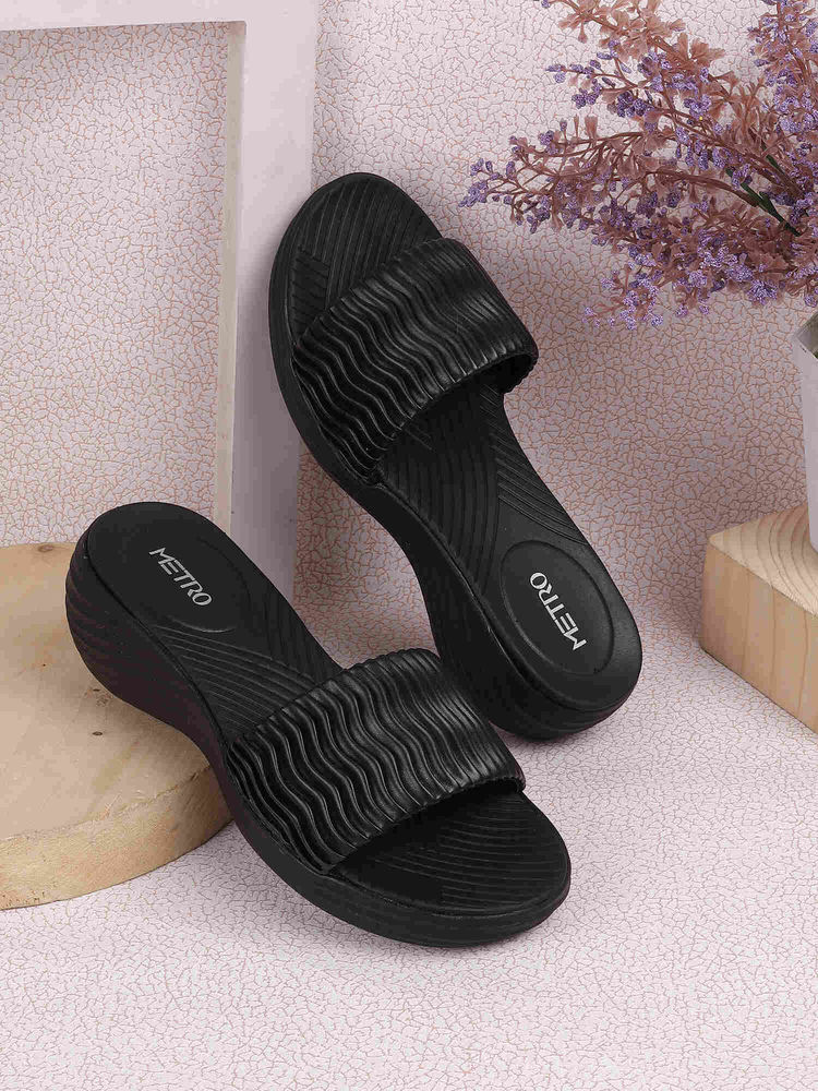 Metro Women Black Casual Slip-On Sandals-image-19
