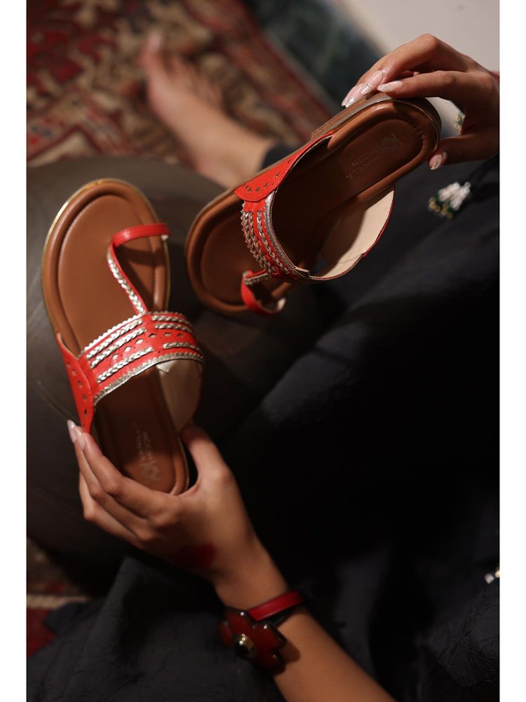 Vanilla Moon Women Niki Kolhapuris - Red-picture-30