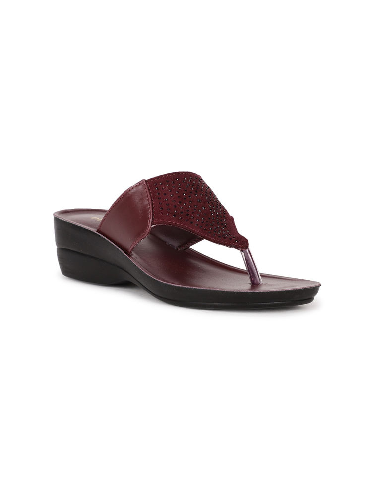 Bata Textured Maroon Wedges-image-3