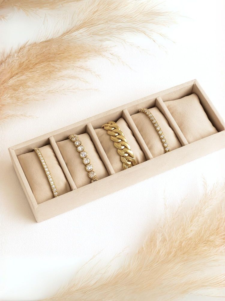 La Trove Cream Premium Velvet 5 Slot Tray for Wardrobe Closet Bracelets Organizer-image-44