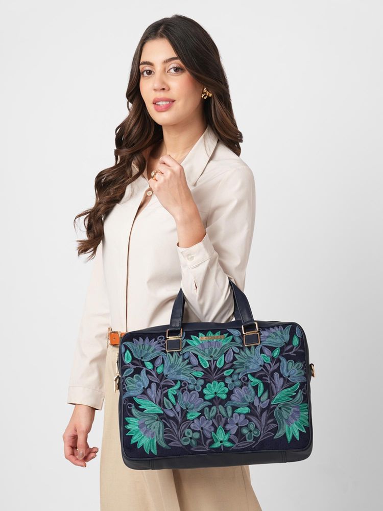 Caprese Siji Trena Women 16 In Laptop Bag with Detachable Strap-image-49