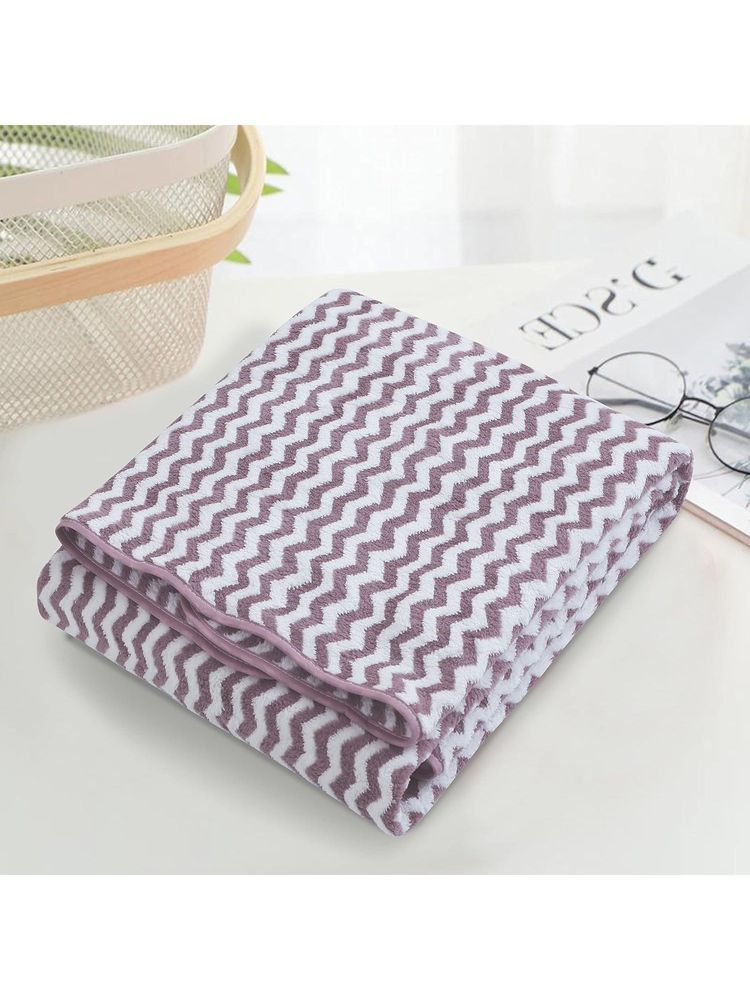 Black Gold Microfiber Zigzag Bath Towel Ultra Soft, Quick Dry & Highly Absorbent Purple-image-7