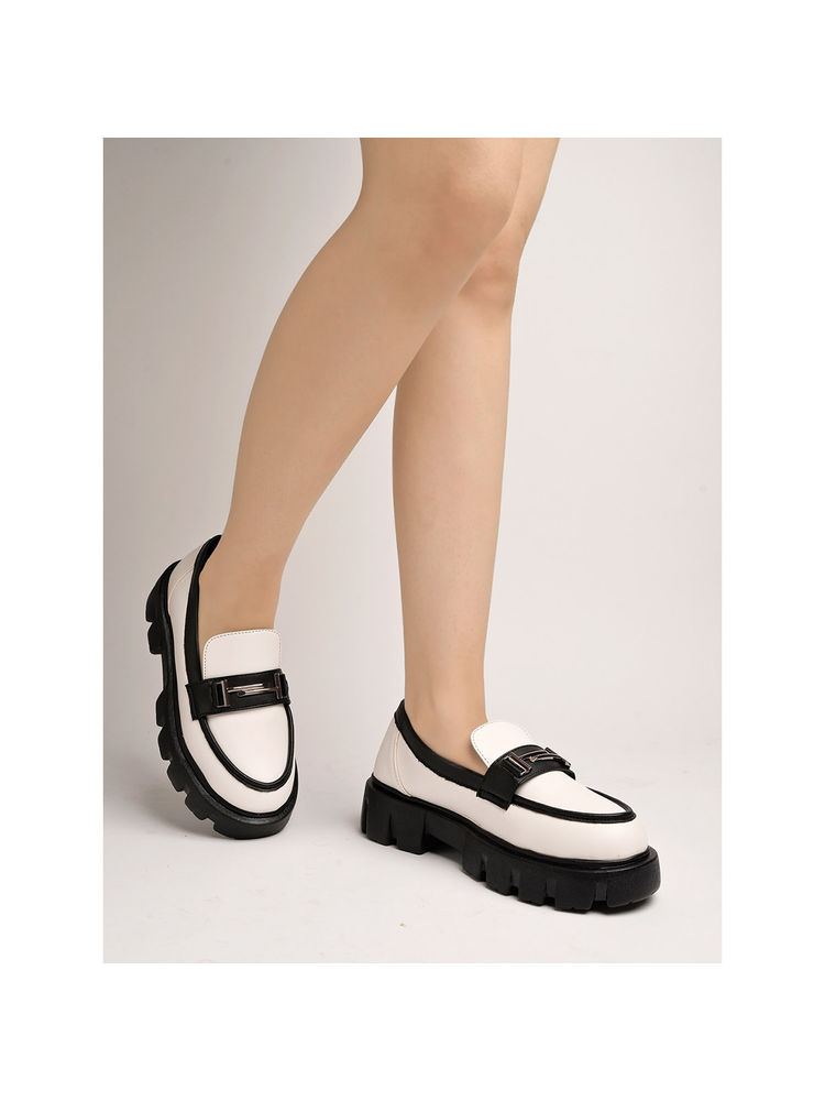 Shoetopia Front Buckle Detailed White Loafers for Women