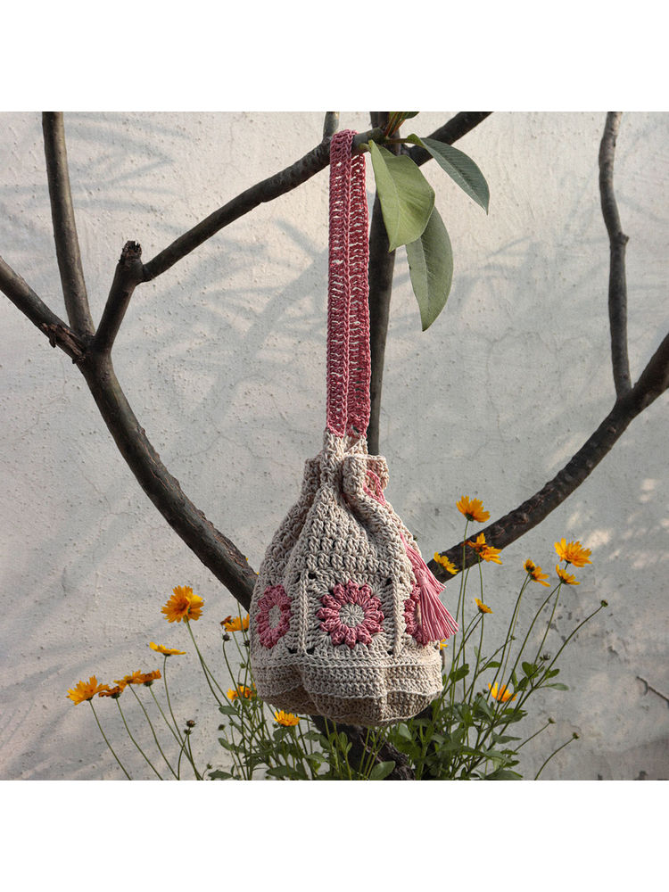 ITIHASIKALA Women Floral Crochet Potli - Pink-picture-10