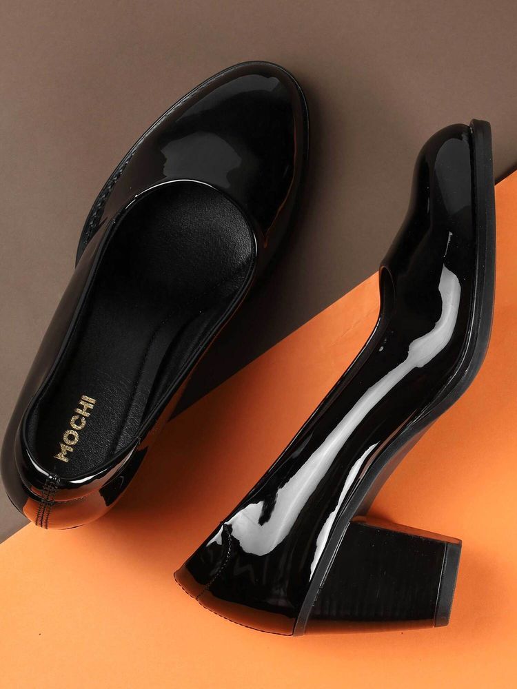 Mochi Black Synthetic Round Toe Pumps-image-2