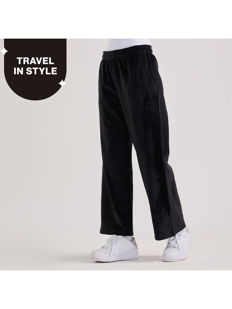 Nykd By Nykaa Super Soft Luxe Textured Velour Flared Pants-NYS919-Black-picture-20