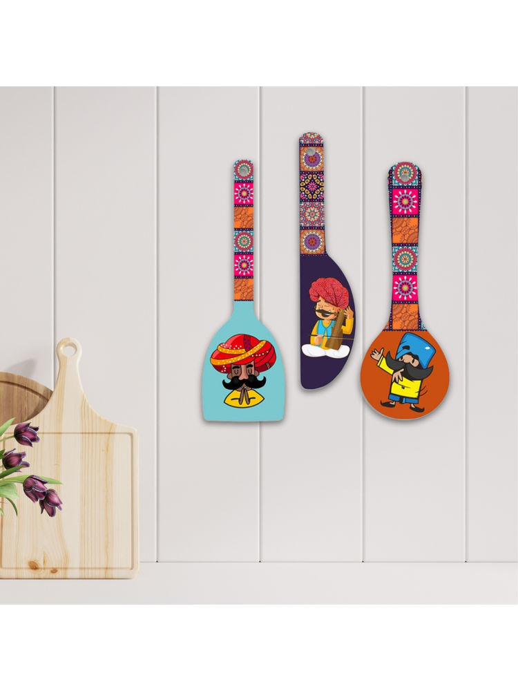 eCraftIndia Rajasthani Culture Kitchen Decorative Wooden Wall Hanging (Pack Of 3)-picture-3