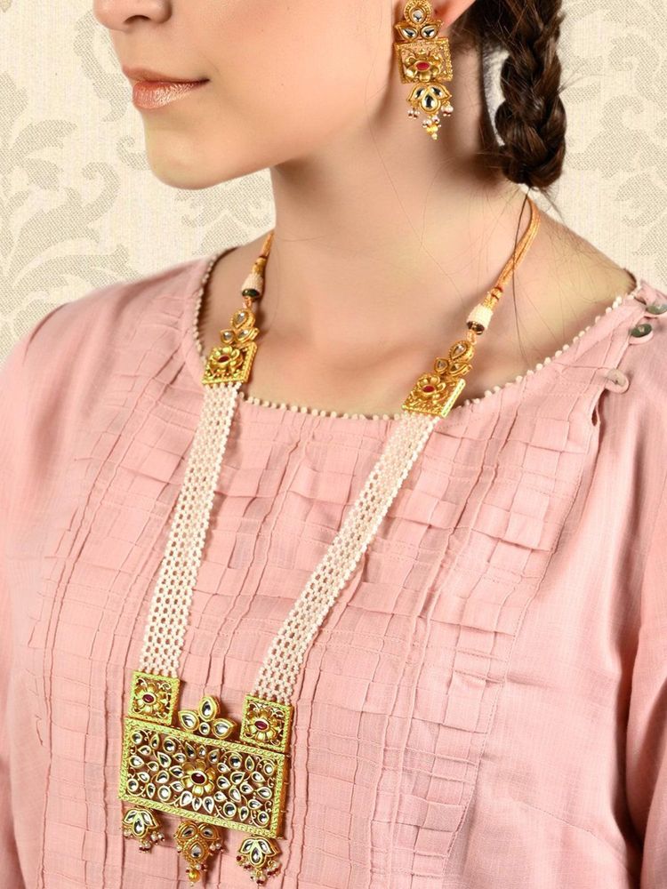 Odette Women Netted Pattern Gold Tone Kundan-Pearl Necklace Set-picture-30