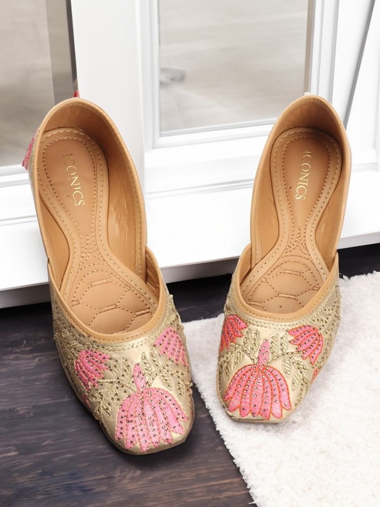 Iconics Womens Gold Color Embroidered Comfortable Juttis-picture-26
